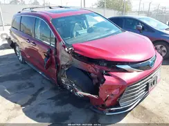 5TDERKECXMS052006 2021 TOYOTA SIENNA