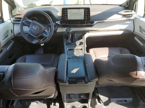 5TDERKECXNS088487 2022 TOYOTA SIENNA - Image 8