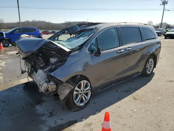 5TDESKFC0MS030356 2021 TOYOTA SIENNA - Image 1