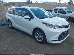 5TDESKFC0NS056389 2022 TOYOTA SIENNA