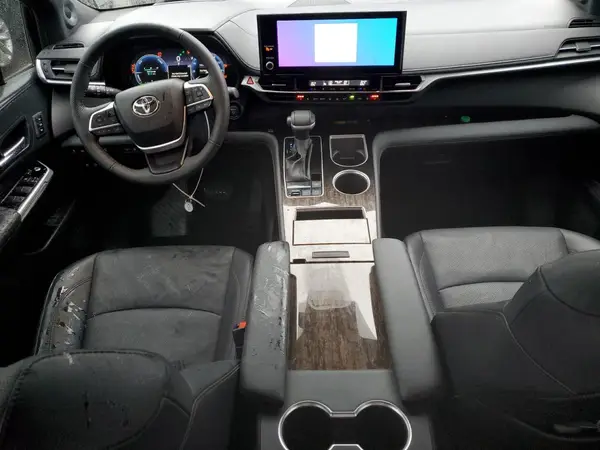 5TDESKFC0SS160053 2025 TOYOTA SIENNA - Image 8