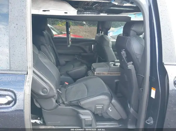 5TDESKFC0SS174373 2025 TOYOTA SIENNA - Image 8