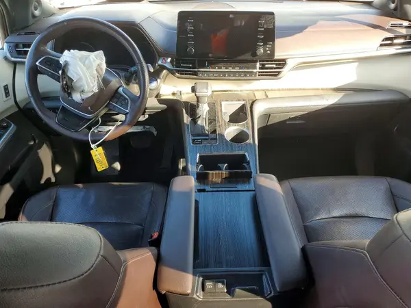 5TDESKFC1NS042243 2022 TOYOTA SIENNA - Image 8