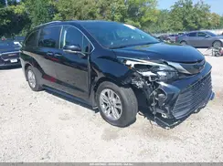 5TDESKFC1NS058801 2022 TOYOTA SIENNA