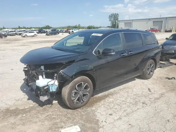 5TDESKFC1SS163740 2025 TOYOTA SIENNA - Image 1