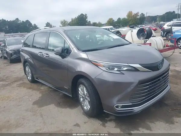 5TDESKFC2MS031217 2021 TOYOTA SIENNA - Image 1