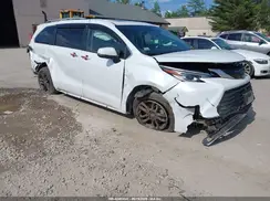 5TDESKFC2NS059908 2022 TOYOTA SIENNA