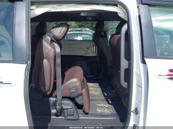 5TDESKFC2NS059908 2022 TOYOTA SIENNA - Image 8