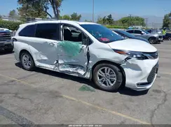 5TDESKFC2NS060122 2022 TOYOTA SIENNA