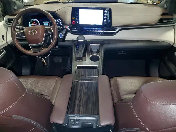 5TDESKFC2NS062663 2022 TOYOTA SIENNA - Image 8