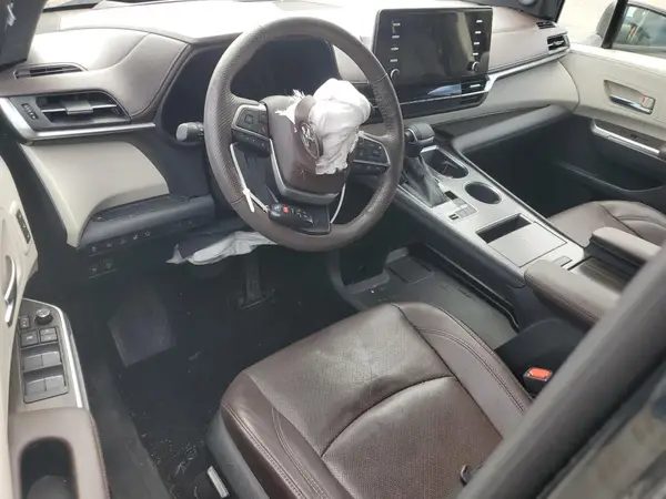 5TDESKFC2NS063117 2022 TOYOTA SIENNA - Image 8