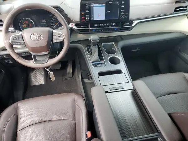 5TDESKFC2PS081491 2023 TOYOTA SIENNA - Image 8