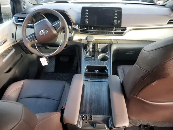 5TDESKFC2PS100864 2023 TOYOTA SIENNA - Image 8
