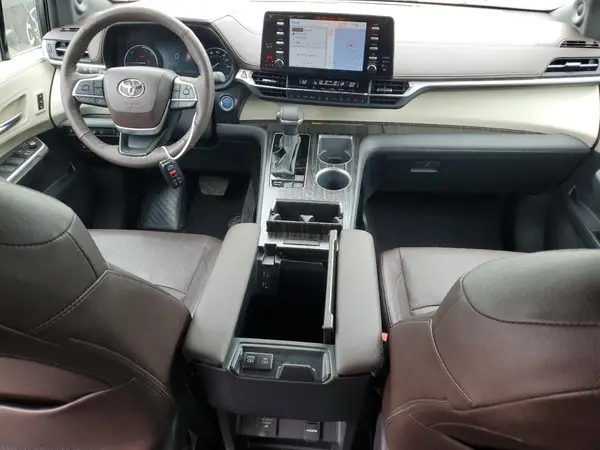 5TDESKFC2RS114945 2024 TOYOTA SIENNA - Image 8