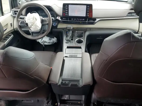 5TDESKFC2RS128859 2024 TOYOTA SIENNA - Image 8