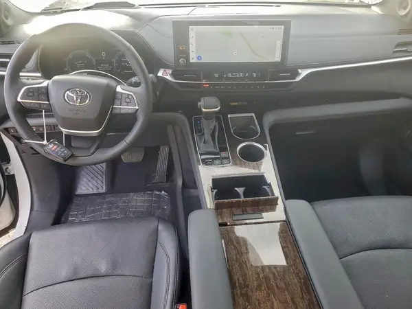 5TDESKFC2SS171877 2025 TOYOTA SIENNA - Image 8