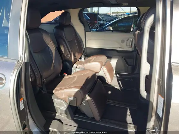 5TDESKFC4PS081525 2023 TOYOTA SIENNA - Image 8
