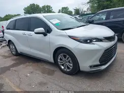 5TDESKFC4RS142651 2024 TOYOTA SIENNA