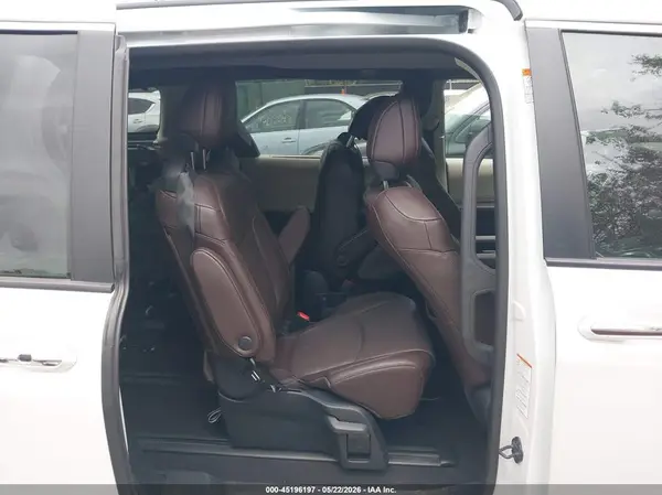 5TDESKFC4RS142651 2024 TOYOTA SIENNA - Image 8