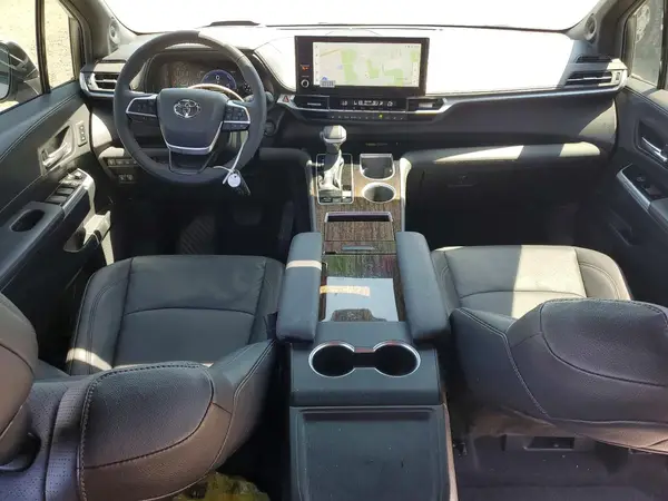 5TDESKFC4SS200487 2025 TOYOTA SIENNA - Image 8