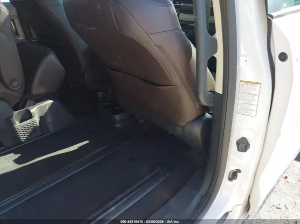 5TDESKFC5MS028618 2021 TOYOTA SIENNA - Image 8