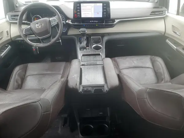 5TDESKFC5MS033415 2021 TOYOTA SIENNA - Image 8