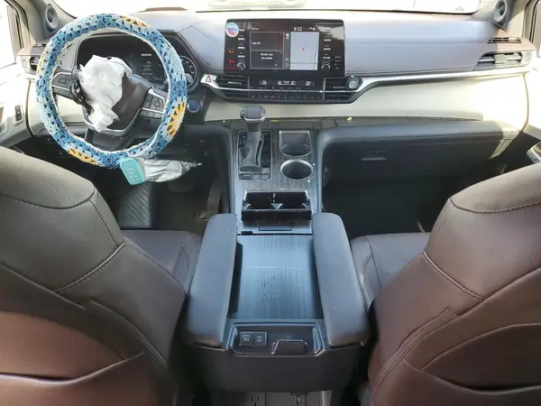 5TDESKFC5PS106237 2023 TOYOTA SIENNA - Image 8