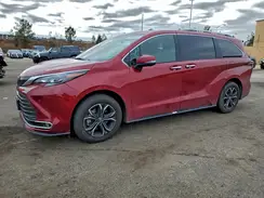 5TDESKFC5SS172831 2025 TOYOTA SIENNA