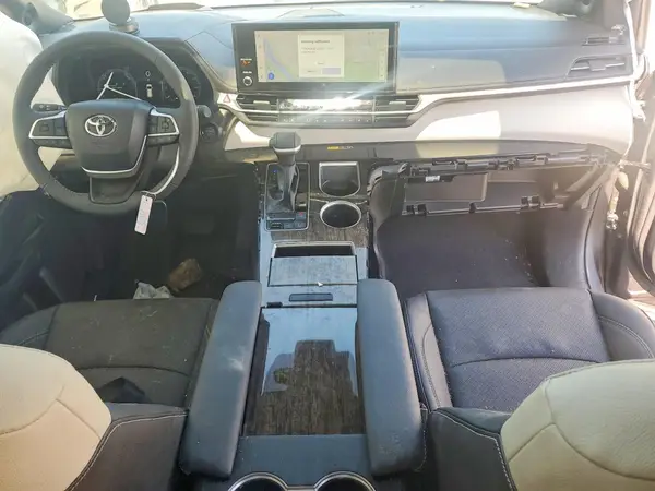 5TDESKFC5SS221719 2025 TOYOTA SIENNA - Image 8
