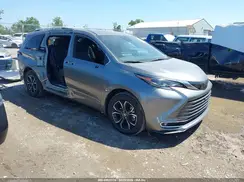 5TDESKFC5TS266967 2026 TOYOTA SIENNA