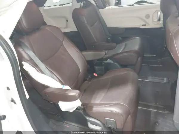 5TDESKFC6PS098603 2023 TOYOTA SIENNA - Image 8