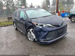 5TDESKFC6PS107106 2023 TOYOTA SIENNA