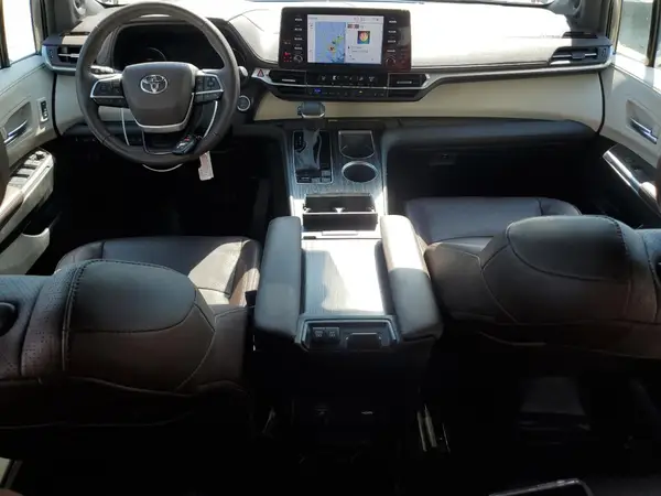 5TDESKFC6RS108310 2024 TOYOTA SIENNA - Image 8