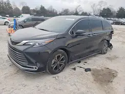 5TDESKFC6SS193056 2025 TOYOTA SIENNA