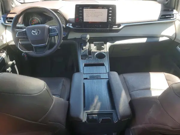 5TDESKFC7MS003932 2021 TOYOTA SIENNA - Image 8