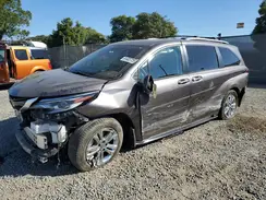 5TDESKFC7NS056213 2022 TOYOTA SIENNA
