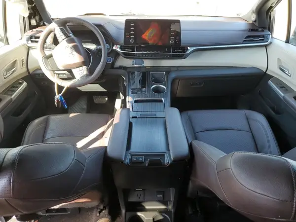 5TDESKFC7NS056213 2022 TOYOTA SIENNA - Image 8