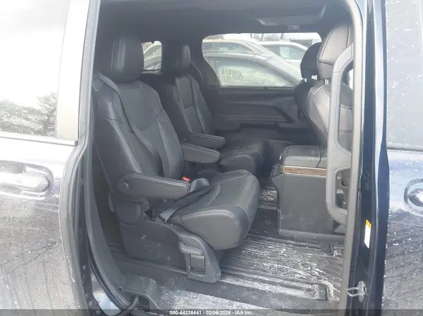 5TDESKFC7SS164441 2025 TOYOTA SIENNA - Image 8
