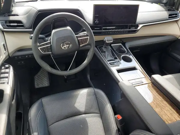 5TDESKFC7SS181224 2025 TOYOTA SIENNA - Image 8