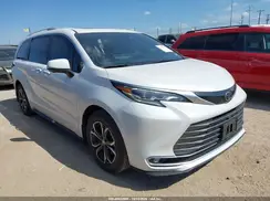 5TDESKFC7TS282099 2026 TOYOTA SIENNA
