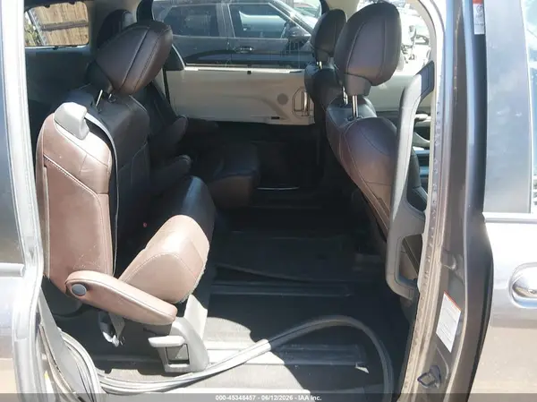 5TDESKFC8MS014101 2021 TOYOTA SIENNA - Image 8