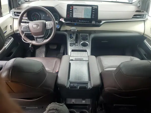 5TDESKFC8MS034235 2021 TOYOTA SIENNA - Image 8