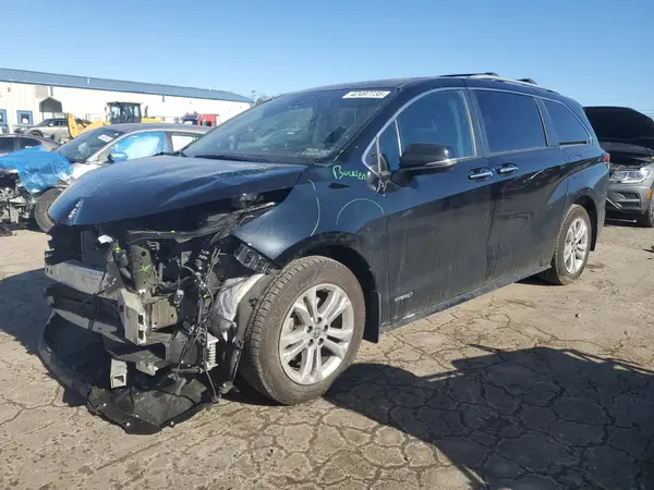 5TDESKFC8MS038348 2021 TOYOTA SIENNA - Image 1