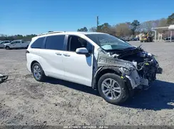 5TDESKFC8NS057483 2022 TOYOTA SIENNA