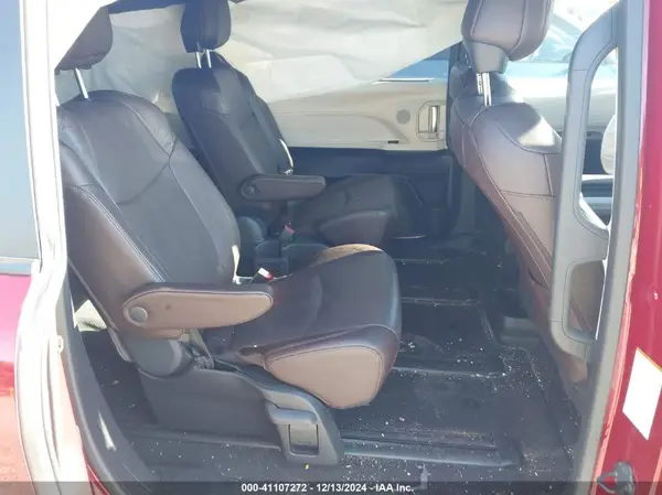 5TDESKFC8PS097369 2023 TOYOTA SIENNA - Image 8
