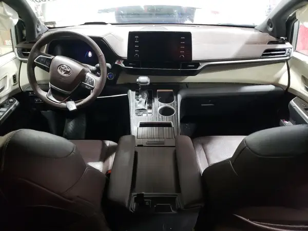 5TDESKFC8RS146055 2024 TOYOTA SIENNA - Image 8
