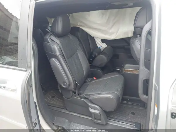 5TDESKFC8SS156039 2025 TOYOTA SIENNA - Image 8