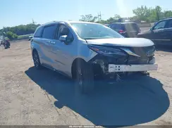 5TDESKFC8SS175867 2025 TOYOTA SIENNA