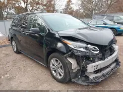 5TDESKFC9NS059601 2022 TOYOTA SIENNA