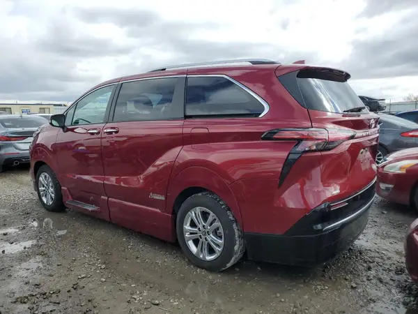 5TDESKFC9NS067374 2022 TOYOTA SIENNA - Image 2